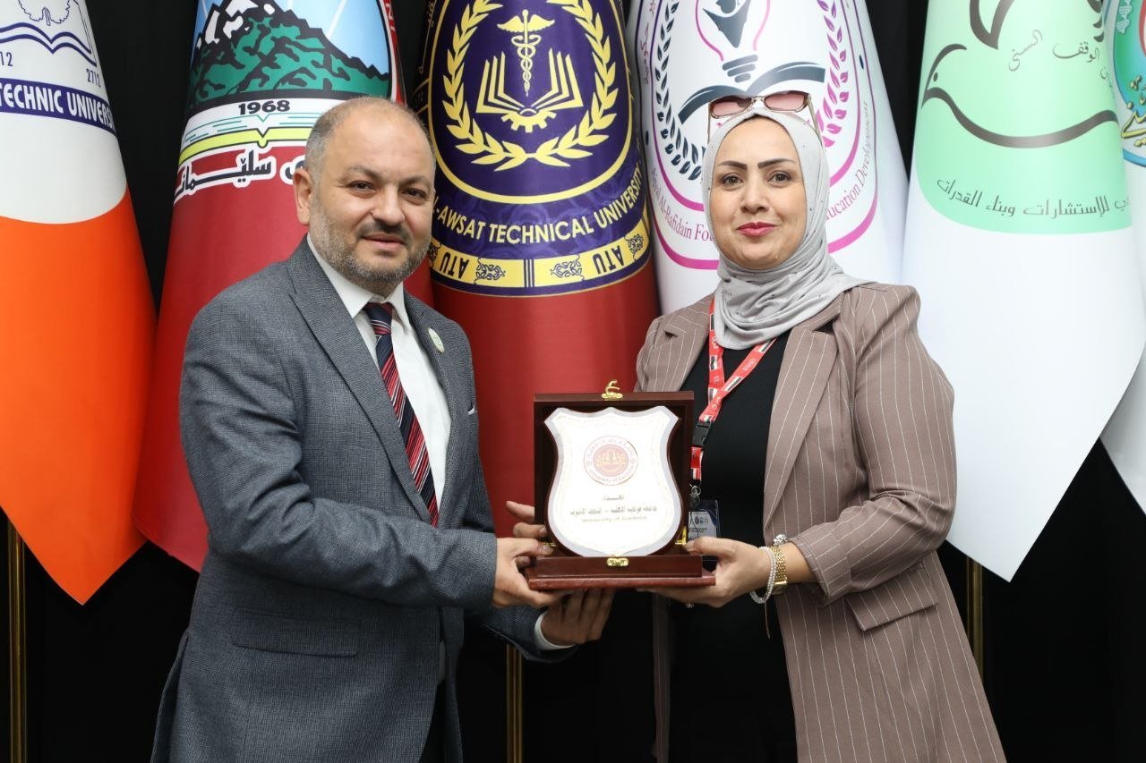 تكريم علمي رفيع لرئيس الهيئة الاستشارية العلمية العليا لمؤسسة أجيال الرافدين في المؤتمر الدولي الثاني للبحوث التطبيقية والاجتماعية والإنسانية المنعقد في رحباب جامعة دهوك التقنية photo 2026 07 11 17 18 15